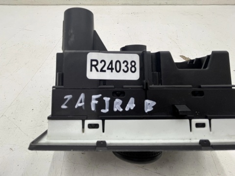 Przełącznik Opel Zafira B 05-14r. przycisk włącznik świateł 13205865