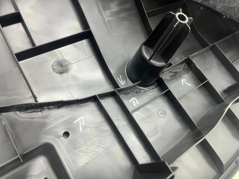 Tapicerka Mercedes w213 16-23r. wykładzina boczki bagażnika wkład mata KPL