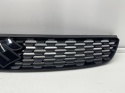 Atrapa Suzuki Swift 5 V 10-13r. NOWY grill przednia maskownica zderzaka znaczek oryginalna 71741-68l00-5pk