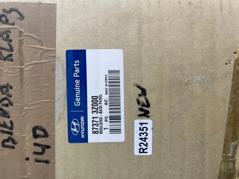 Klapa bagażnika Hyundai i40 Kombi 11-19r. NOWA tylna blenda dolna osłona nakładka 873713z000