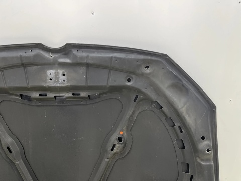 Maska VW Polo 5 V 09-17r. pokrywa silnika 6R0823155