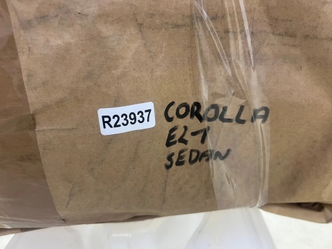 Zderzak tylny Toyota Corolla E21 12 XII 18r.- tył sedan 4XPDC nowy oryginalny 52159-02E60