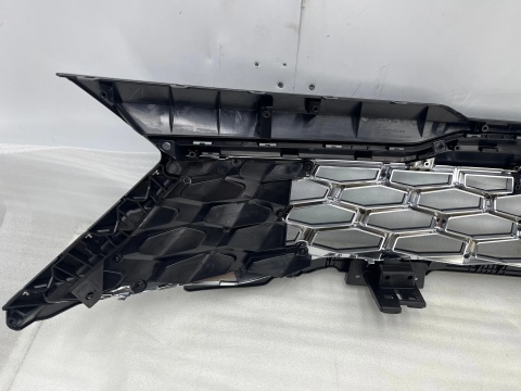 Atrapa Kia Sportage NQ5 5 V GT-Line 21-25r. Przedlift dolna środkowa kratka przednia maskownica grill nowa oryginalna 86350-R200