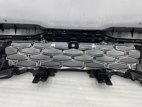Atrapa Kia Sportage NQ5 5 V GT-Line 21-25r. Przedlift dolna środkowa kratka przednia maskownica grill nowa oryginalna 86350-R200