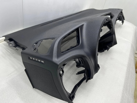 Deska rozdzielcza Toyota Yaris 3 III P13 11-14r. NOWY kokpit 55302-0d160-c0