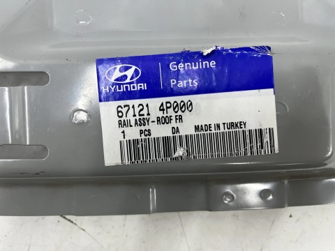 Poszycie Hyundai i20 I 08-14r. Przedni słupek dachu ćwiartka dach