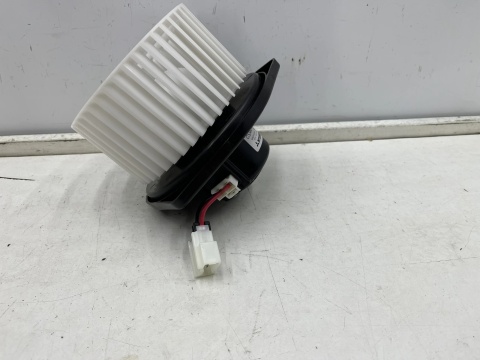 Wentylator wnętrza Suzuki Grand Vitara 2 II 05-14r. NOWA dmuchawa powietrza nawiewu nagrzewnicy Europa 74250-76k02