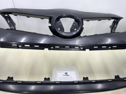 Zderzak przedni Toyota Verso 13-18r. Lift przód nowy oryginalny 52119-0F120