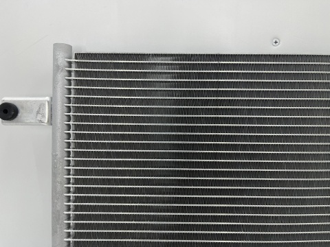 Chłodnica klimatyzacji Mitsubishi L200 + Pajero Sport 96-06r. 3.0 v6 2.5 TD NOWY skraplacz klimy ORYGINALNY 7812a035