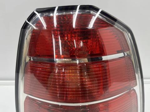 Lampa Opel Zafira B 05-08r Prawa tylna Prawy tył EU 4421948