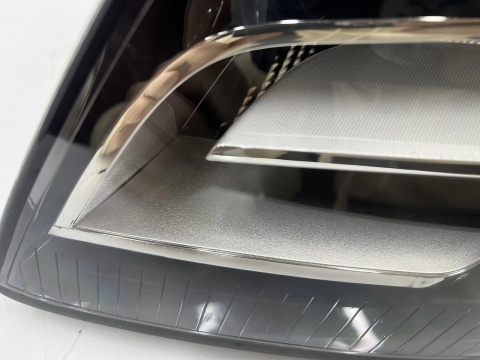 Lampa reflektor Audi A4 B8 07-11r. LEWA przednia BI Xenon BiXsenon nieskrętny Europa oryginal lewy przód 8k0941003c