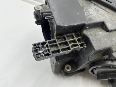 Lampa reflektor Audi A4 B9 8w 15-19r. LEWA przednia XENON KSENON + LED oryginalna EUROPA lewy przód 8w0941005