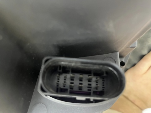 Lampa reflektor Audi A4 B9 8w 15-19r. PRAWA przednia XENON KSENON + LED oryginalna EUROPA prawy przód 8w0941006