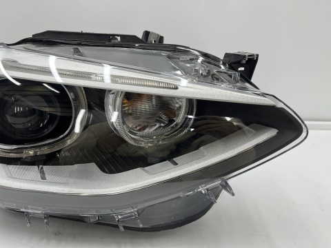 Lampa reflektor BMW 1 F20 F21 11-15r. prawa przednia bi-Xenon EU bi-ksenon oryginalna prawy przód 7296914