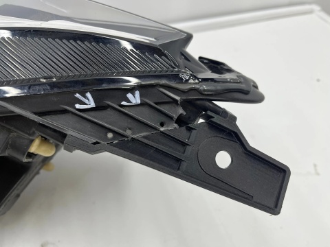 Lampa reflektor Dacia Sandero 3 III + Stepway Logan 3 III Jogger 21r- PRAWA przednia LED + H7 EUROPA 260107920r prawy przód