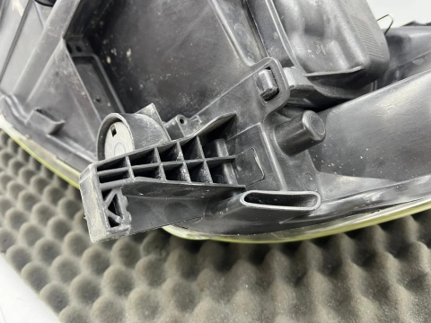 Lampa reflektor Ford C-Max MK2 + Grand 10-14r. PRAWA przednia EU oryginalna H7 H1 prawy przód am51-13w029-af