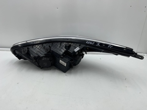 Lampa reflektor Kia Ceed II 2 Proceed 2 II 12-18r. prawa przednia soczewka + pasek LED prawy przód EUROPA 92102-a2220