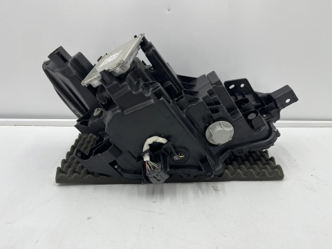 Lampa reflektor Mazda 3 IV BP 19r.- LEWA przednia Full LED lewy przód 9 pin EUROPA bcjh-51040