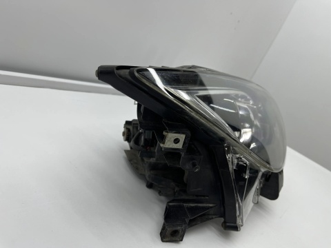 Lampa reflektor Mazda 6 II GH 07-10r. PRAWA przednia EU soczewka oryginalna prawy przód