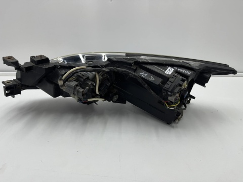 Lampa reflektor Mazda 6 II GH 07-10r. PRAWA przednia EU soczewka oryginalna prawy przód