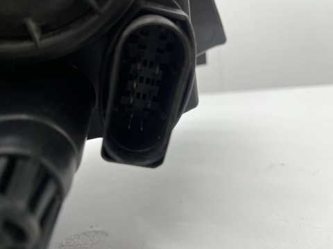 Lampa reflektor Mercedes GLA I w156 x156 13-19r. LEWA przednia EU H7 oryginalna zwykła lewy przód a1569061100