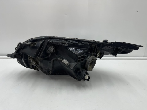 Lampa reflektor Mitsubishi L200 KJ KK KL KB 15-19r. PRAWA przednia EU oryginalna zwykła prawy przód 8301с730