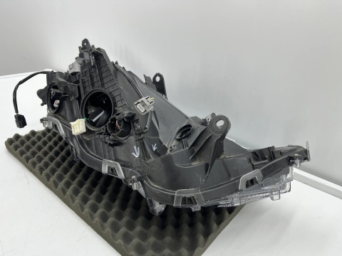 Lampa reflektor Toyota Rav4 V XA50 19r.- LEWA przednia Full LED lewy przód EUROPA