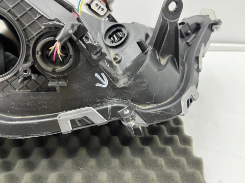 Lampa reflektor Toyota Rav4 V XA50 19r.- LEWA przednia Full LED lewy przód EUROPA