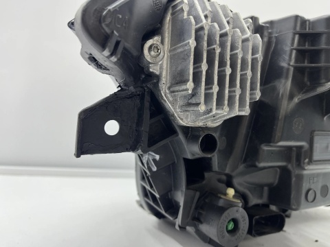 Lampa reflektor Volvo XC90 II 14r.- LEWA przednia MILED Full LED oryginalna