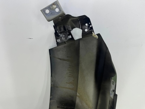 Błotnik Mitsubishi L200 5 V 19-23r. Lift prawy przedni prawy przód