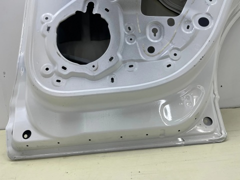 Drzwi Opel Mokka B II 20r.- prawe tylne prawy tył