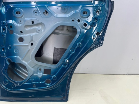 Drzwi Peugeot 3008 3 III 23r.- prawe tylne prawy tył