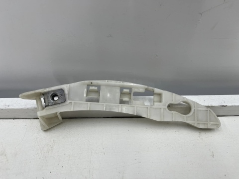 Ślizg Peugeot 208 I 12-19r. mocowanie wspornik uchwyt zderzaka lewe tylne 9673271580