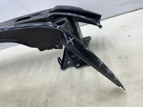 Belka zderzaka VW Touran 2 II 5ta 15r.- przednie wzmocnienie przód 5ta807611