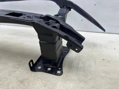 Belka zderzaka VW Touran 2 II 5ta 15r.- przednie wzmocnienie przód 5ta807611