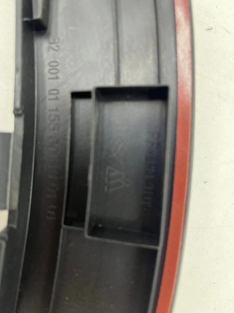 Listwa Suzuki SX4 S-Cross 13-21r. lewy przedni rant nadkola błotnika nowe orginalne 77220-61M00-5PK