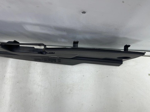 Osłona pasa przedniego Toyota Avensis 2 II T25 03-09r. NOWA nakładka górna zamka maski silnika 53141-05030