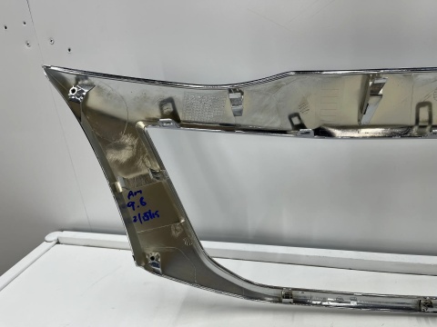 Atrapa Toyota Hilux 7 VII LIFT 11-15r. NOWA ramka chrom maskownica grilla oryginalna 53121-0k520