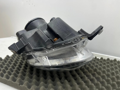 Lampa reflektor Fiat 500 LIFT 15-24r. LEWA przednia soczewka EU 52129443