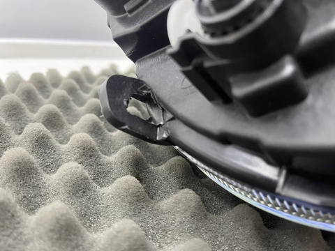 Lampa reflektor Fiat 500 LIFT 15-24r. LEWA przednia soczewka EU 52129443