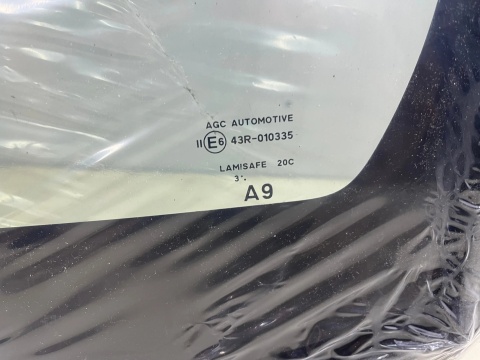 Szyba przednia Toyota Corolla XII E21 Suzuki Swace 20r.- NOWA czołowa z otworem na sensor czujnik kamerę ORYGINALNA