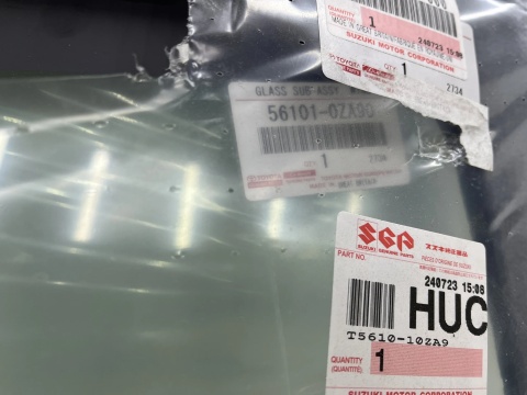 Szyba przednia Toyota Corolla XII E21 Suzuki Swace 20r.- NOWA czołowa z otworem na sensor czujnik kamerę ORYGINALNA