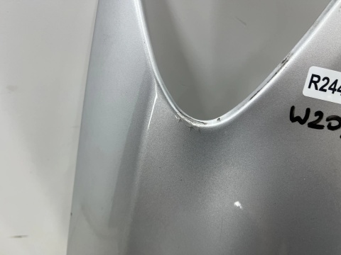 Błotnik Mercedes W205 C-Klasa 14-21r. prawy przedni prawy przód A2058810201