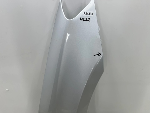 Błotnik Mercedes W222 S-Klasa 13-20r. prawy przedni prawy przód A2228810201