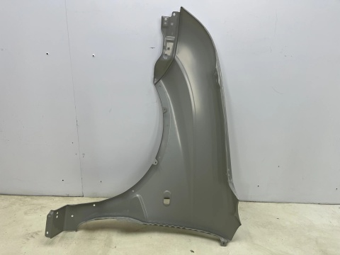 Błotnik Suzuki Ignis 2 II 03-10r. prawy przedni prawy przód nowy oryginalny 57611-86G20