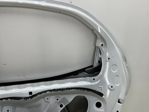 Drzwi Mazda 2 Hybrid Toyota Yaris 4 IV XP21 20r.- prawe tylne prawy tył