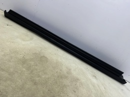 Nakładka progu Ford C-max 10-19r. prawa listwa progowa zewnętrzna am51-r10154-a