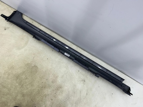 Nakładka progu Toyota Yaris IV 4 XP210 Mazda 2 Hybrid 20r.- lewa listwa progowa zewnętrzna 75852-0d100