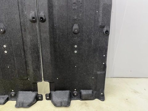 Osłona podwozia Kia Stonic Kia Rio 4 IV 17r.- NOWA prawa lewa dolna płyta boczna oryginalna Komplet