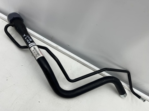 Rura wlewu paliwa Toyota RAV4 II 00-05r. benzyna NOWY przewód zbiornika paliwa oryginalny 77201-42140